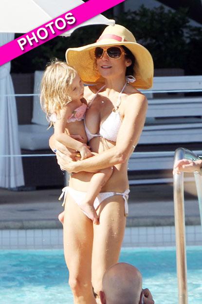 Bethenny Frankel Shows Off Toned Bikini Body In Miami