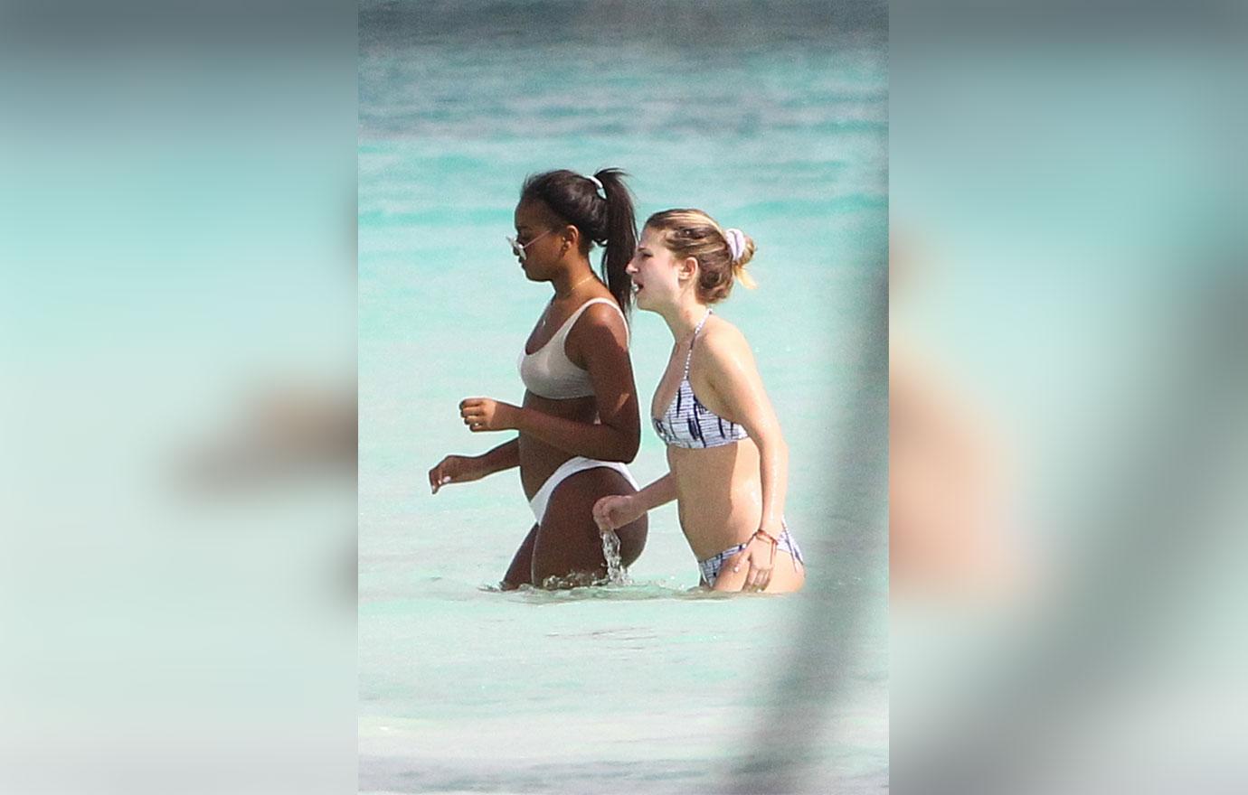 Sasha Obama Wear White Bikini On Beach Vacation See Photos