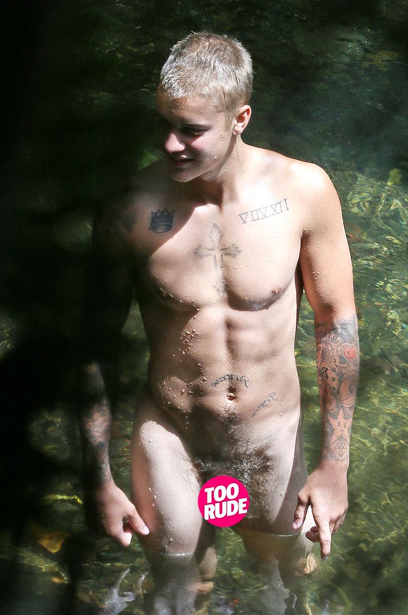 Exclusive Justin Bieber Ignites Naked Photo Feud With Rival Orlando Bloom