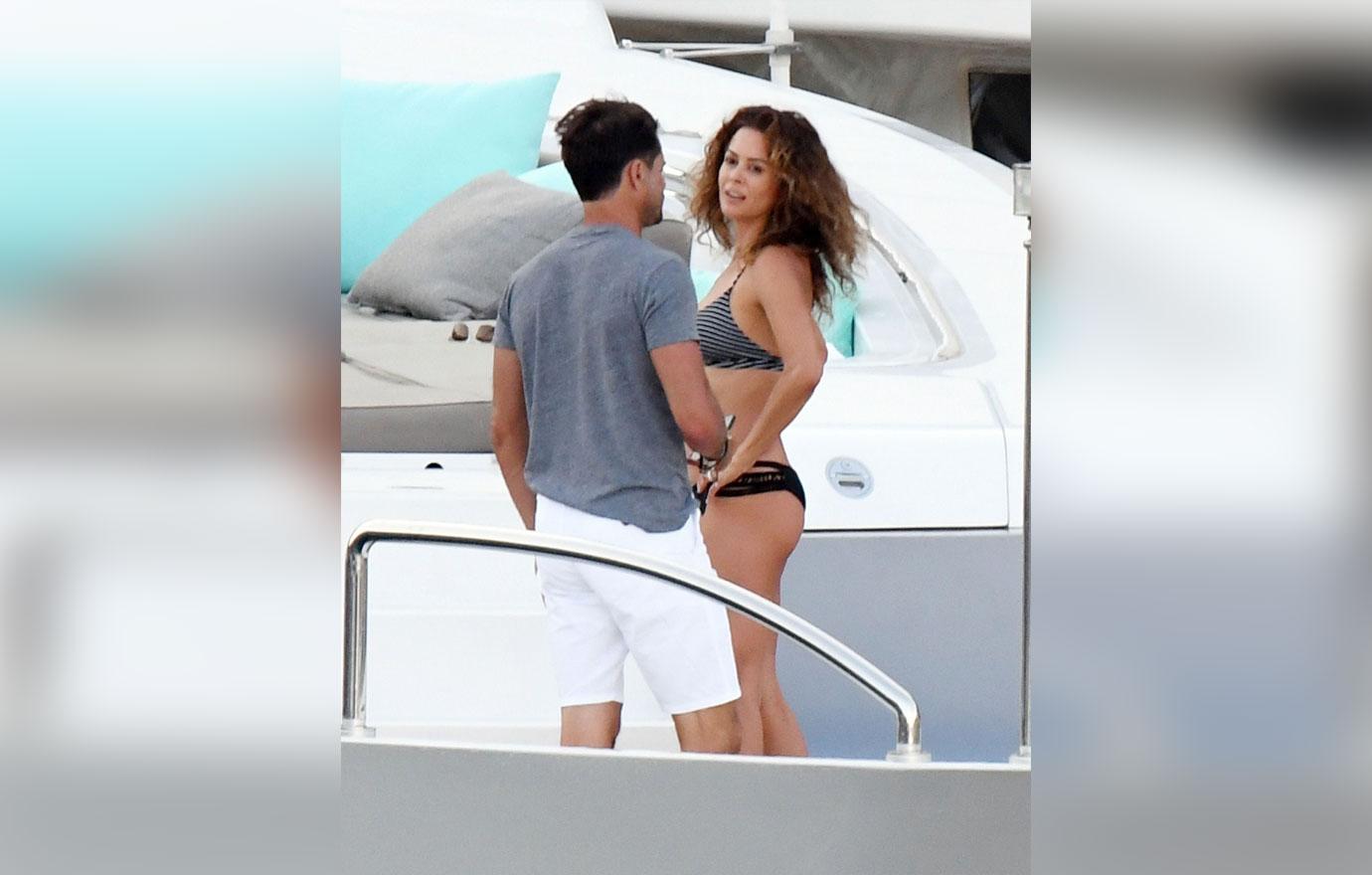 Brooke Burke Shows Off Bikini Beach Body In Steamy Yacht Pics