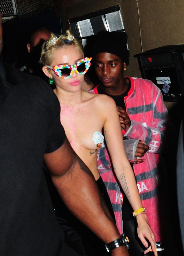 Its Her Party She Can Do What She Wants Miley Cyrus Attends