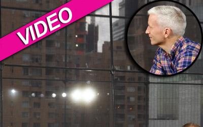 //anderson cooper dwarfs