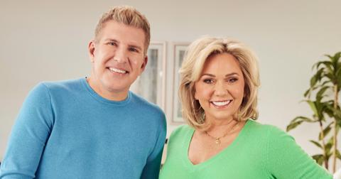 julie chrisley prison uniform clothing rules