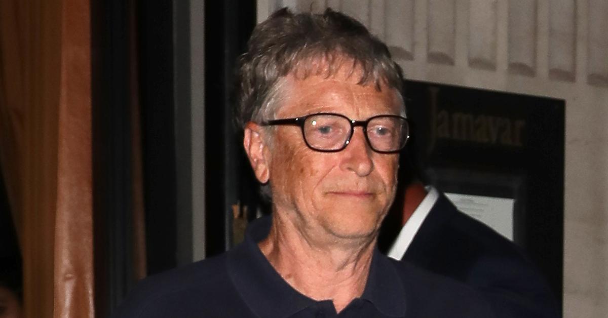 bill gates divorce angry neighbors bachelor pad construction