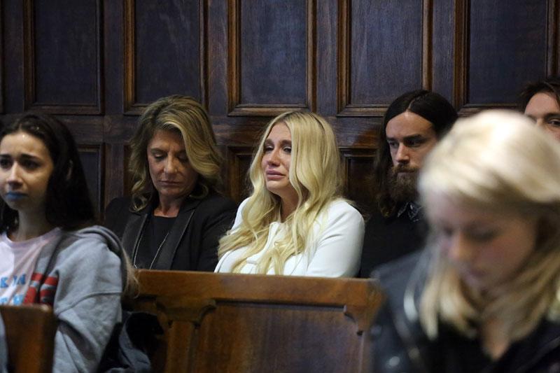 Kesha Rape Case Against Dr. Luke -- Judge Forces Singer To Work With Alleged Attacker