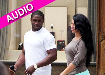 //reggie bush gf splash news