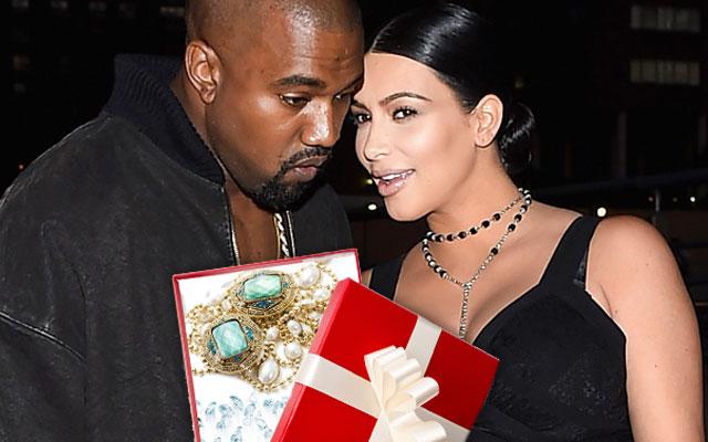 Pregnant Kim Kardashian Asks Kanye West For Expensive Push Present