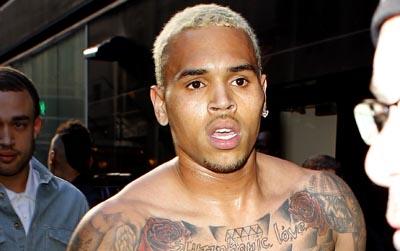 //inf_chris_brown_gets_into_a_