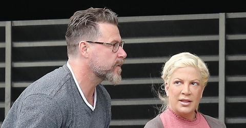 //tori spelling demand dean mcdermott job lazy feud financial crisis pp