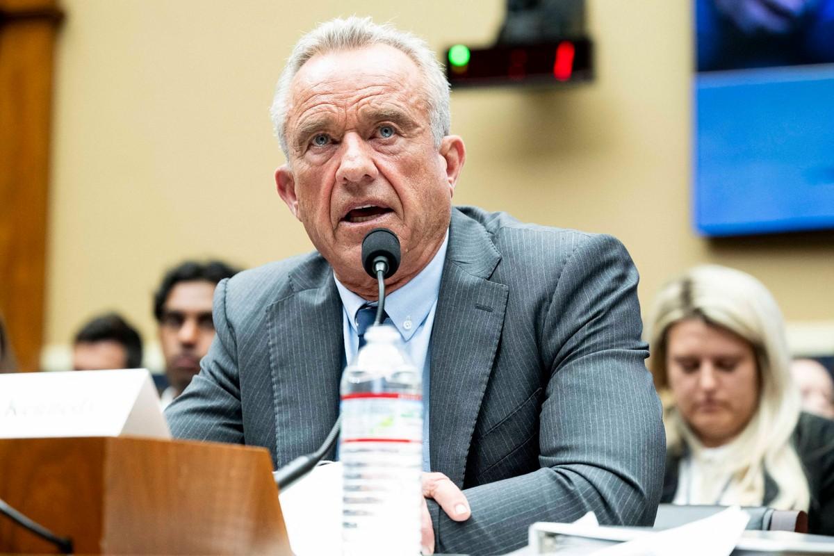 Days after the snake encounter, RFK Jr. identified a captured Western diamondback rattlesnake in a video posted online.