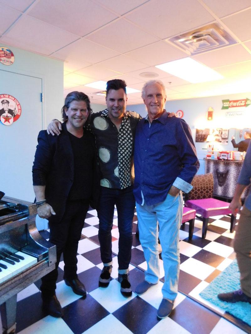 //The Righteous Brothers perform with Frankie Moreno and band in FRANKIE MORENO UNDER THE INFLUENCE