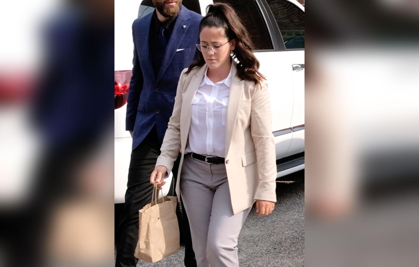 Jenelle On Good Terms With Mom After Epic Fight At Custody Hearing