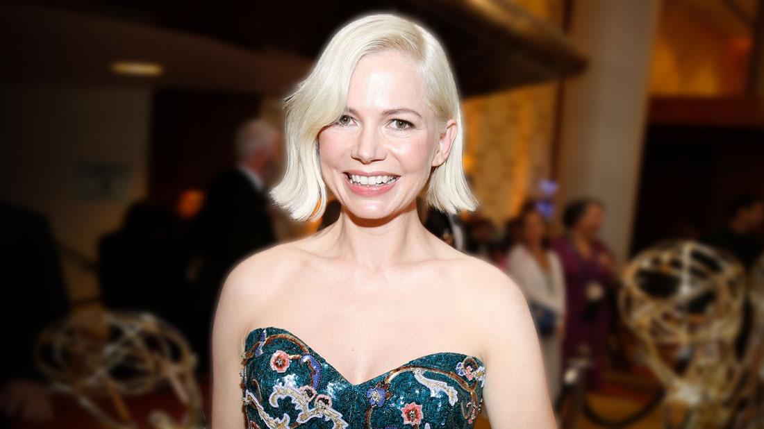 Michelle Williams Wearing Teal Background Beaded Strapless Gown With Asian Print Motif throughout Michelle Williams Is Pregnant & Engaged To Thomas Kail