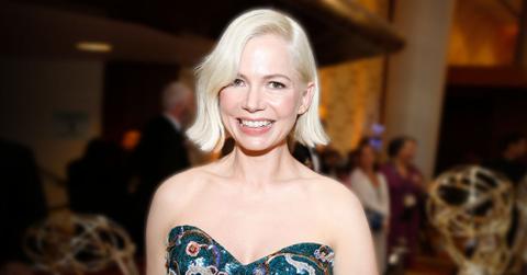 Michelle Williams Wearing Teal Background Beaded Strapless Gown With Asian Print Motif throughout Michelle Williams Is Pregnant & Engaged To Thomas Kail