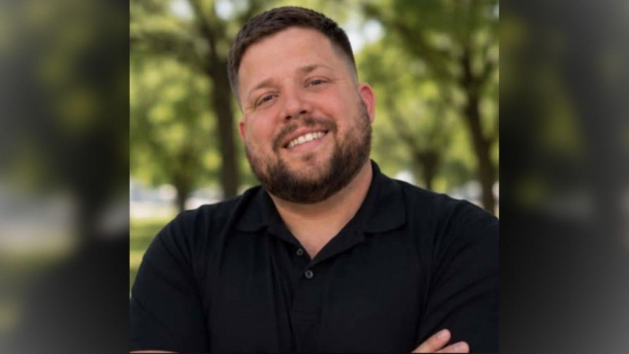 Photo of Chad Eberle