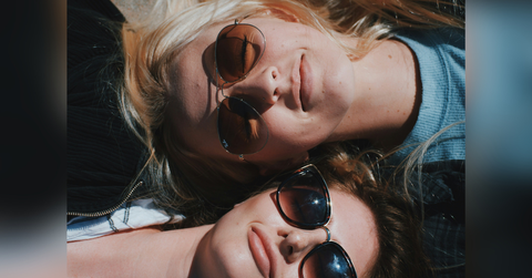 Women Wearing Sunglasses