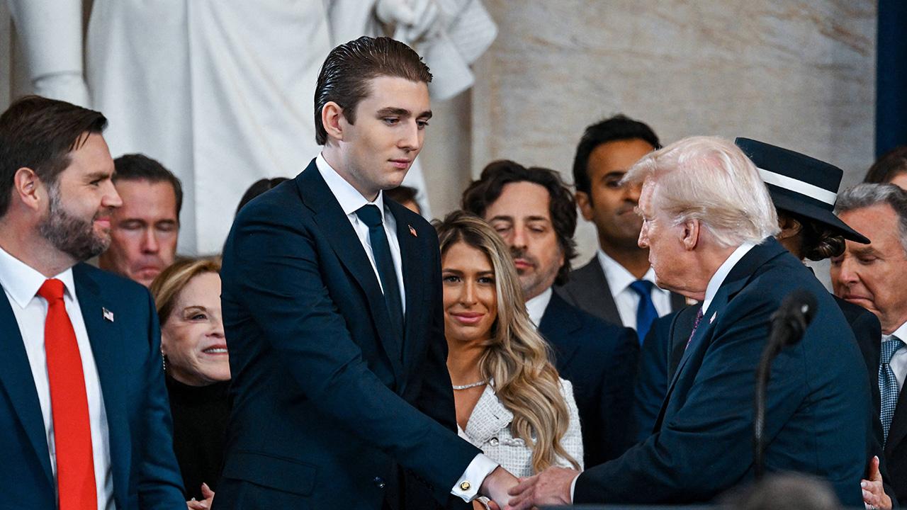 Photo of JD Vance, Barron Trump, Donald Trump