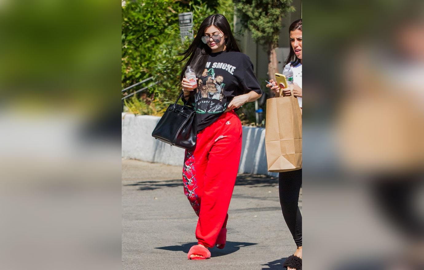 Kylie Jenner Pregnancy Issues