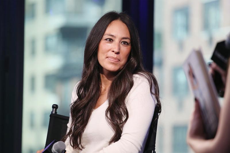 chip gaines joanna gaines broke money marriage problems fixer upper