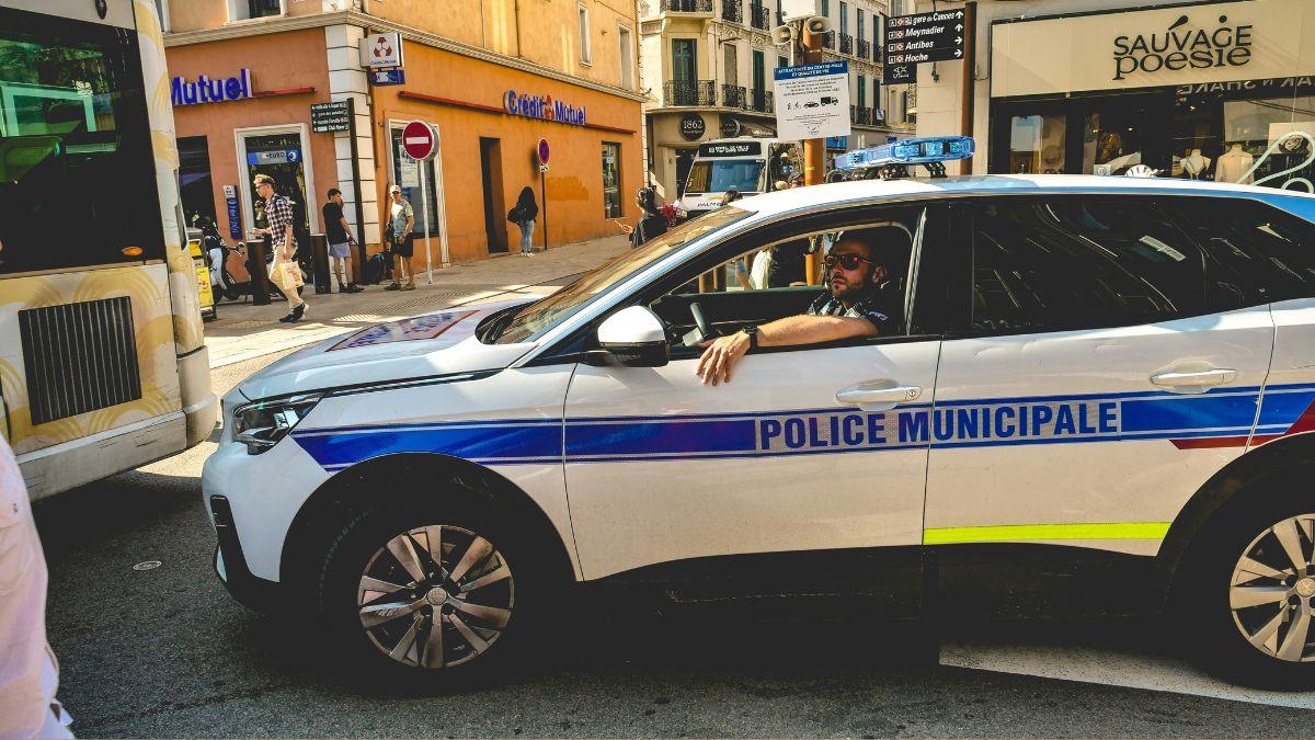spanish police car
