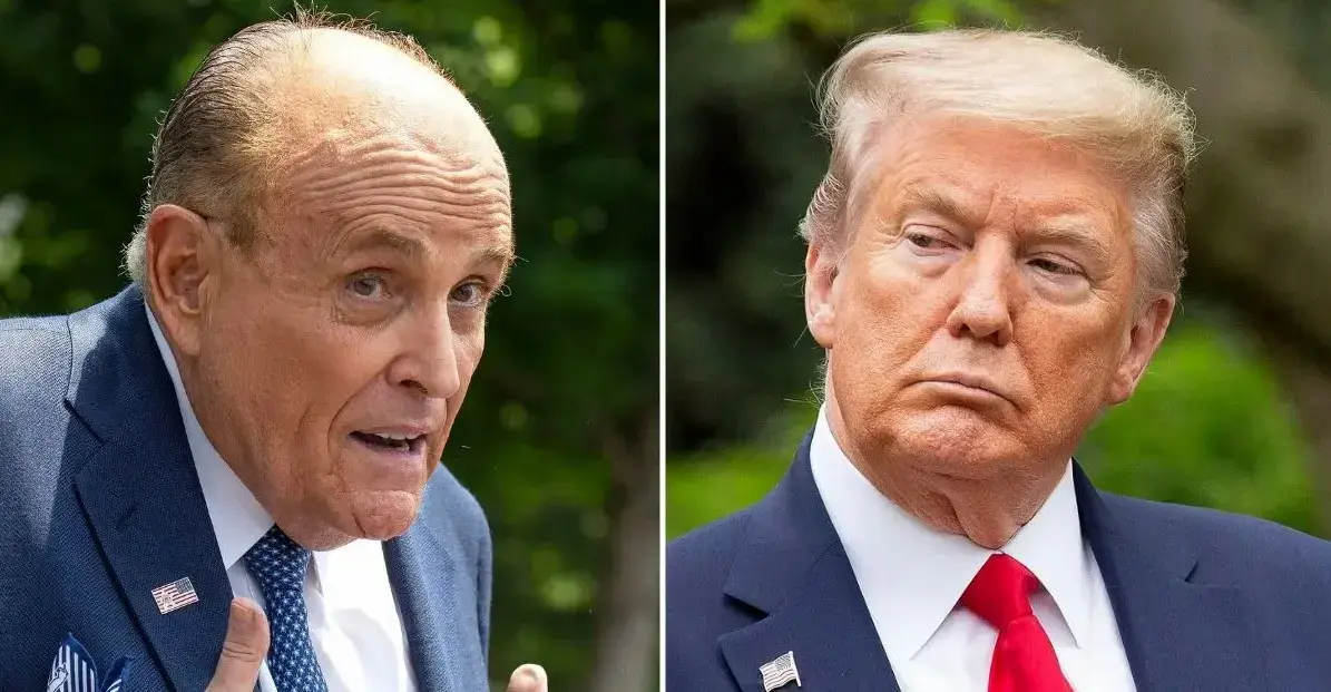 Rudy Giuliani Begged Donald Trump to Pay His 7-figure Legal Bill, Ex-president Blew Off His Longtime Pal - Vimarsana News