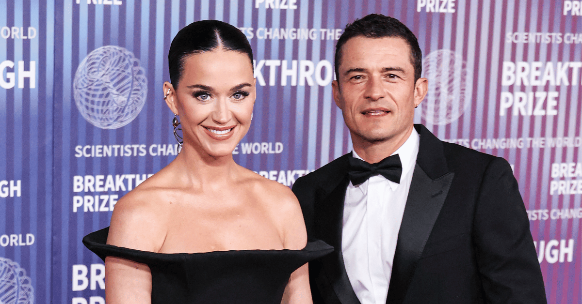 orlando bloom struggles to console embattled katy perry