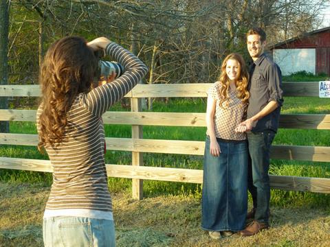 Dirty Duggars! The Stars Of ’19 Kids & Counting’ Flaunt Cringeworthy