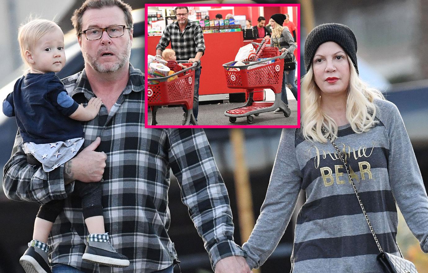 //tori spelling and dean mcdermott hold hands while christmas shopping pp