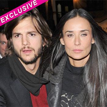 Demi Moore Is Delaying Divorce, Furious Ashton Kutcher Has Moved On ...