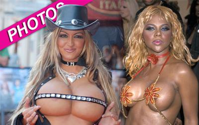 //fake boobs redcarpet wenngetty post