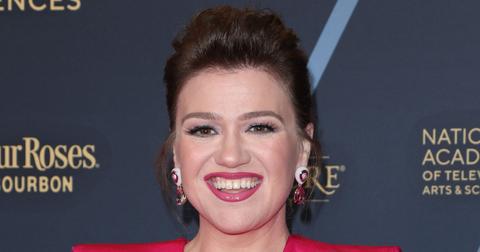 season winner kelly clarkson