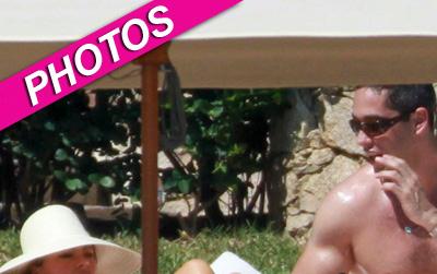 //sophia vergara bikini