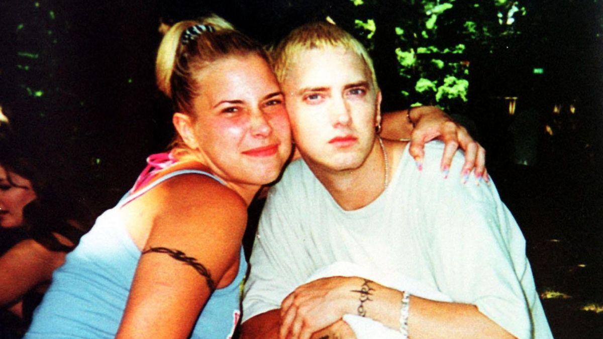 Kim Scott attempted to die by suicide in 2015.