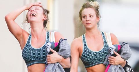 //kaley cuoco abs bra gym pp