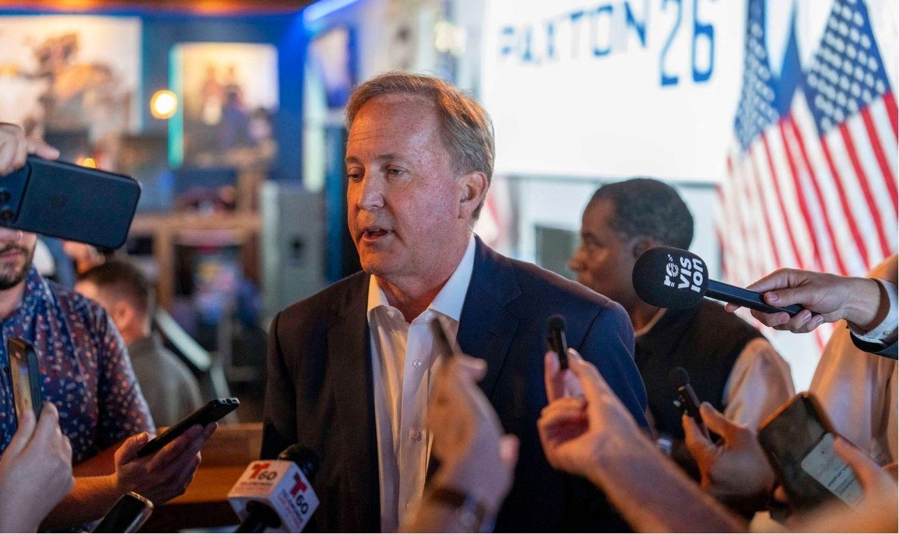 Picture of Ken Paxton