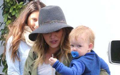 //ffn_duff_hilary_ffff__