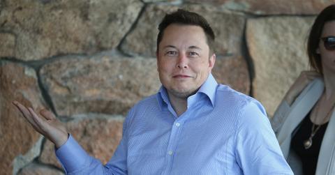 //elon musk to resign as tesla chairman pp