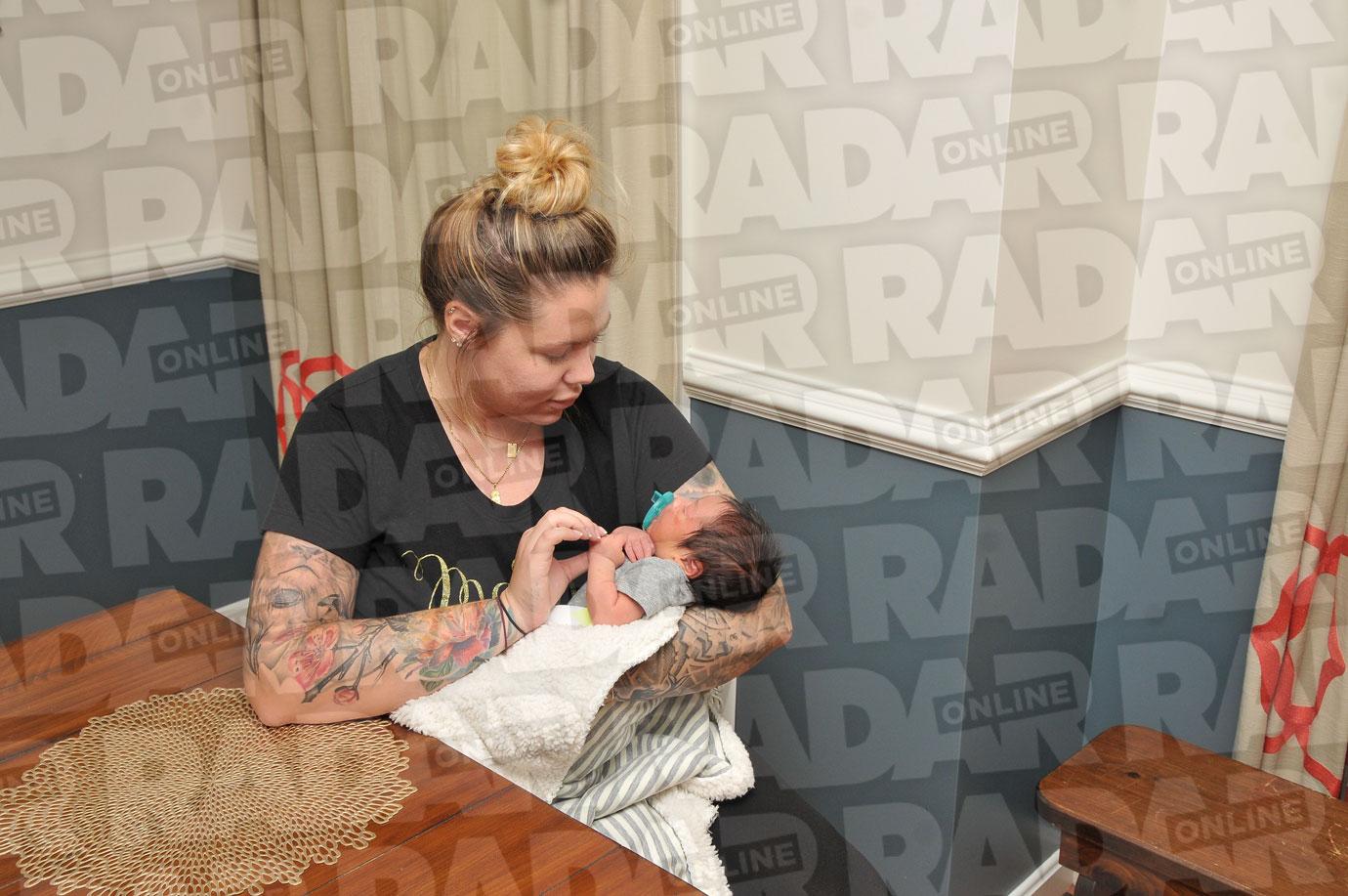 //kailyn lowry newborn son first photos teen mom