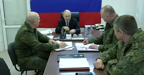 vladimir putin fires russian general dubbed butcher mariupol purge inner circle jpg