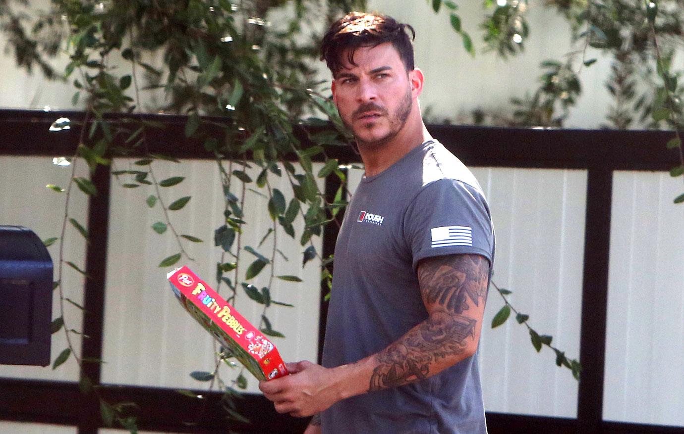 Vanderpump Rules star Jax Taylor wife Brittany Cartwright wants him to wear his ring