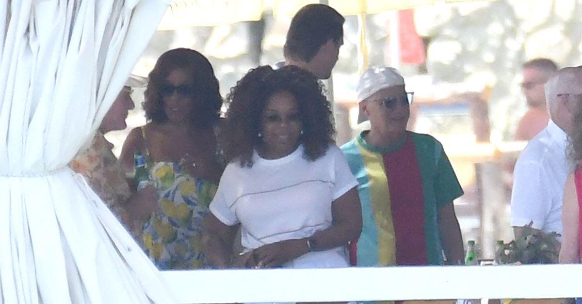 Photo of Oprah Winfrey and Gayle King