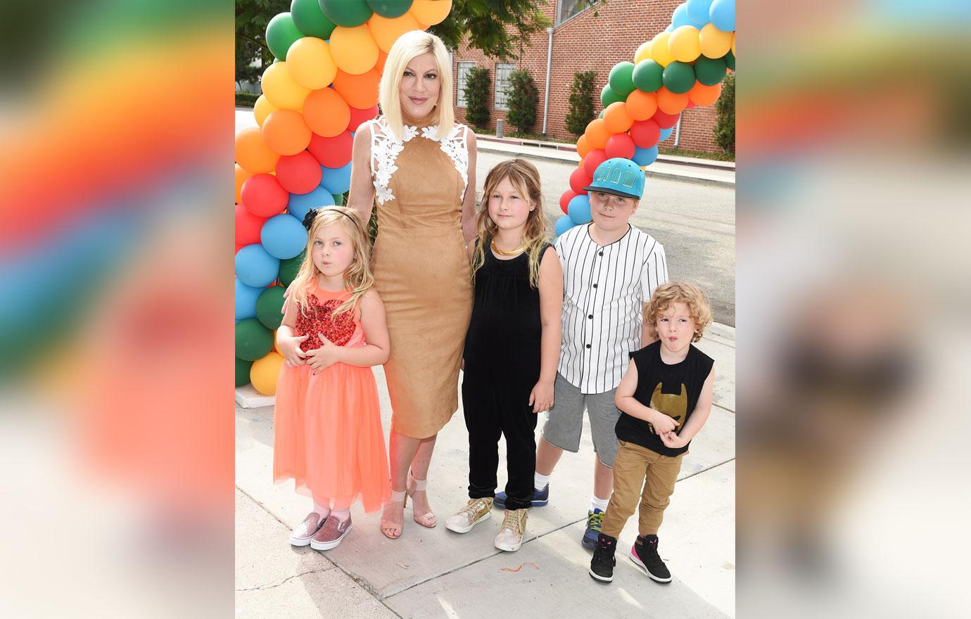 //dean mcdermott attempts delay child support tori spelling party