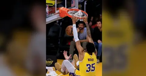 christian wood lakers star yasmine lopez accuses him abuse restraining order fight son sole custody kobe