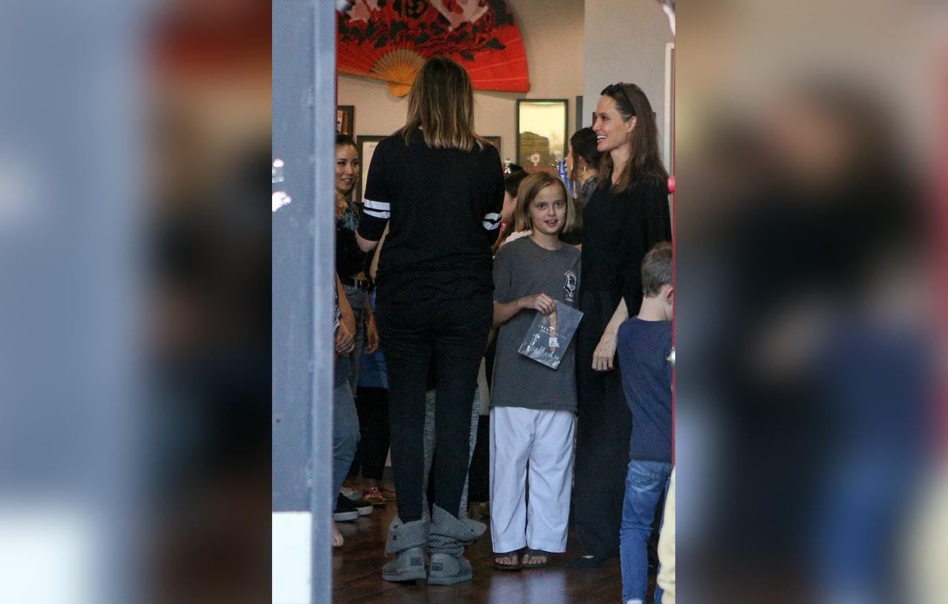 Angelina Jolie & Vivienne Jolie-Pitt Karate Class