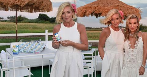 jane krakowski hamptons party centrum vitamints