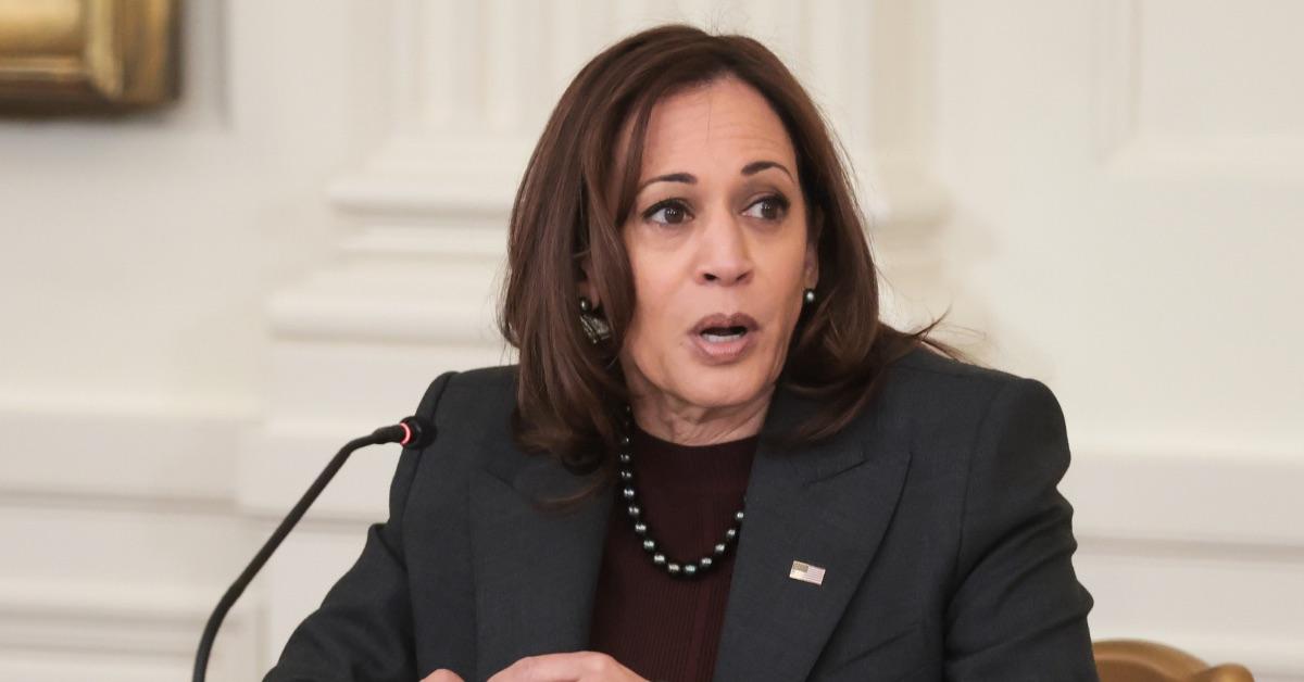 kamala harris new press secretary caught deleting tweets