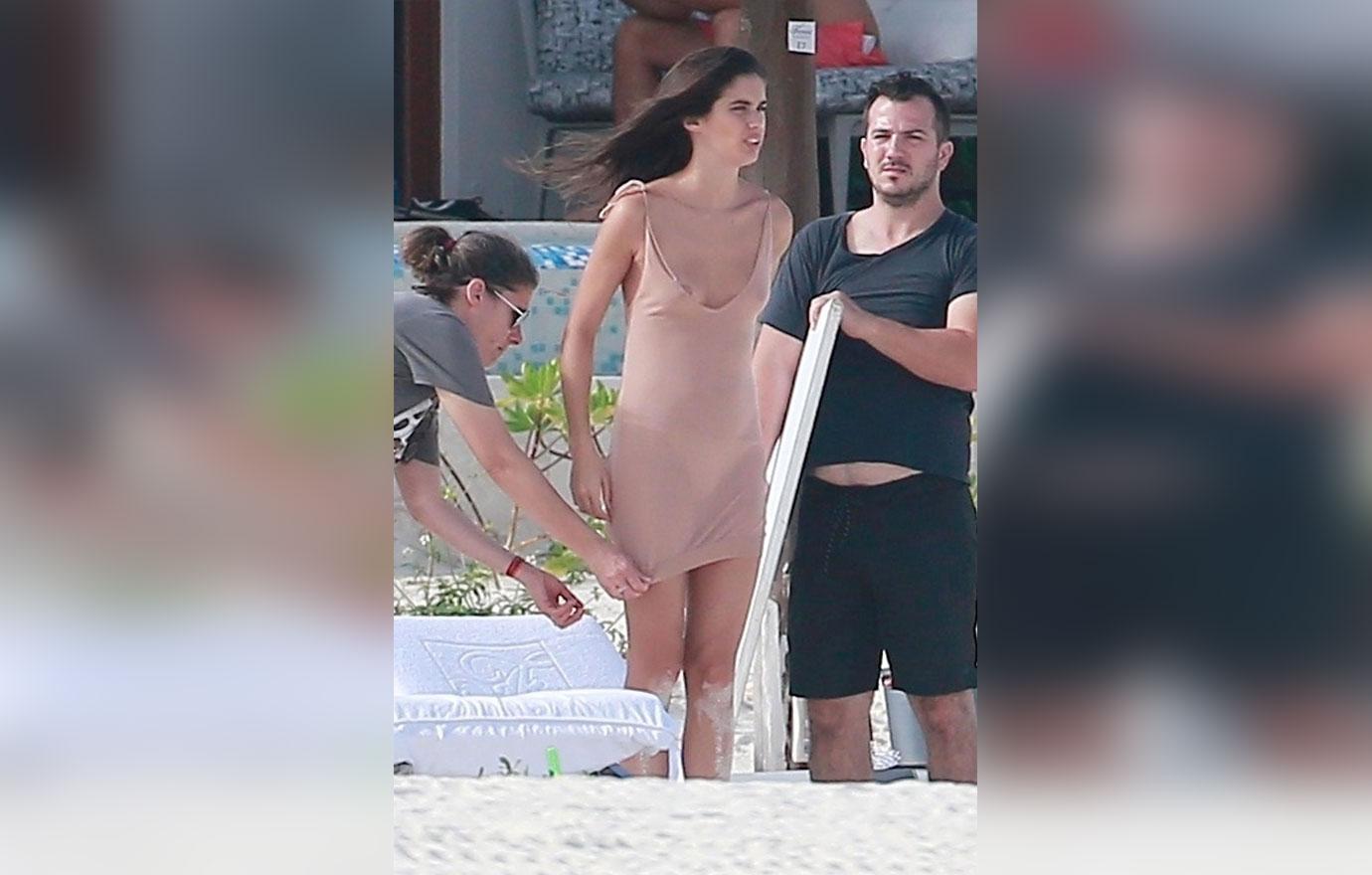 Sara Sampaio nip slip nude dress