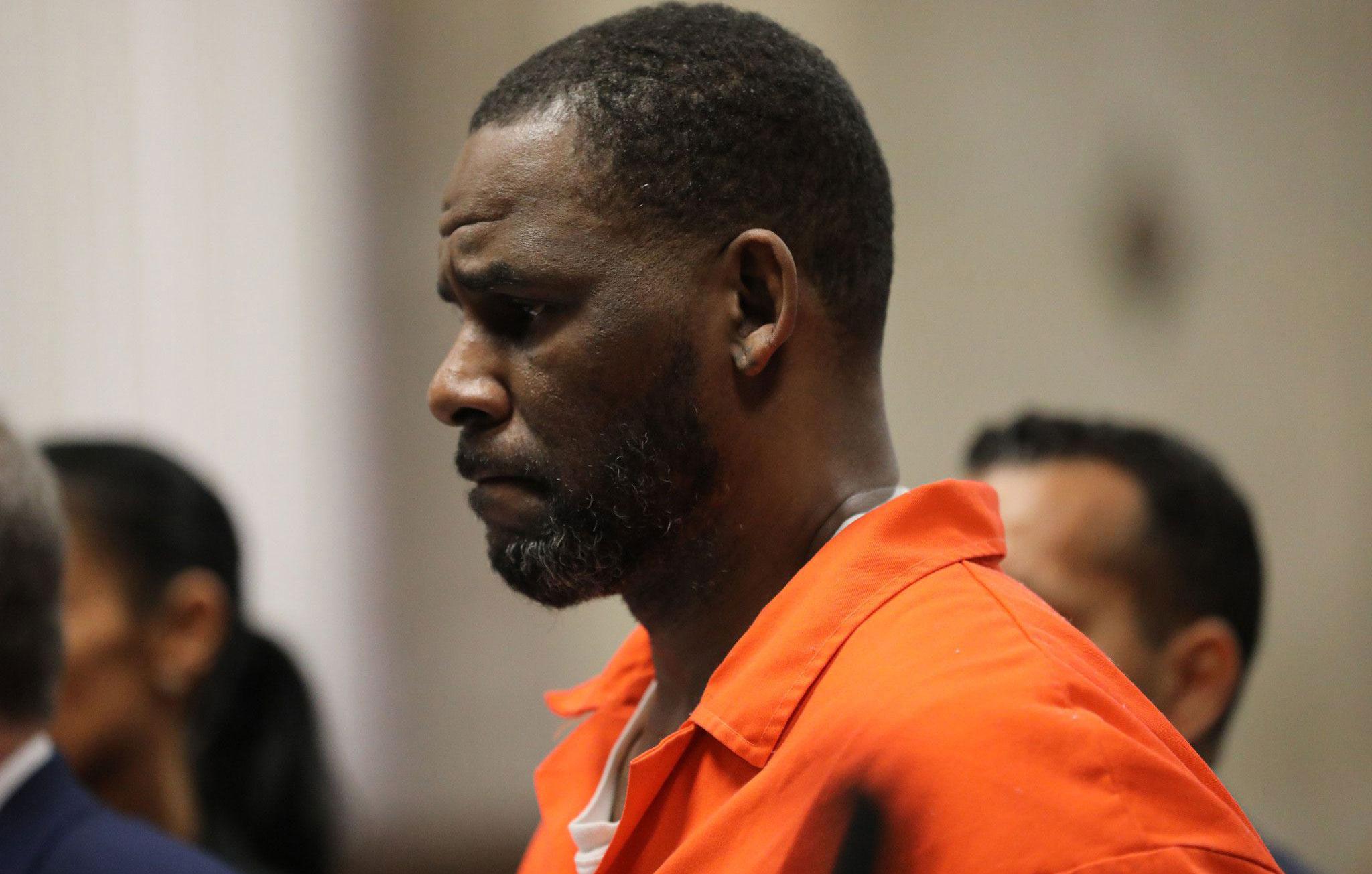 r kelly rkelly reveals shocking message alleged victim criminal case