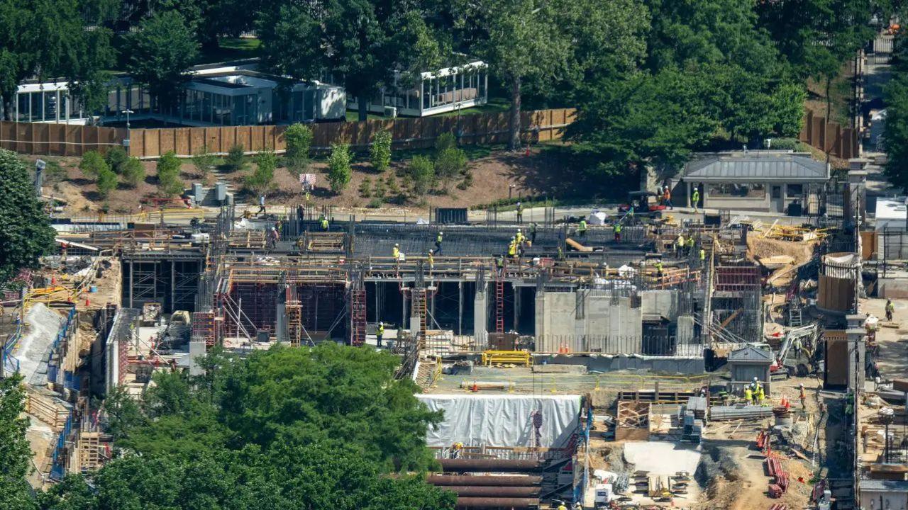 A photo of White House construction