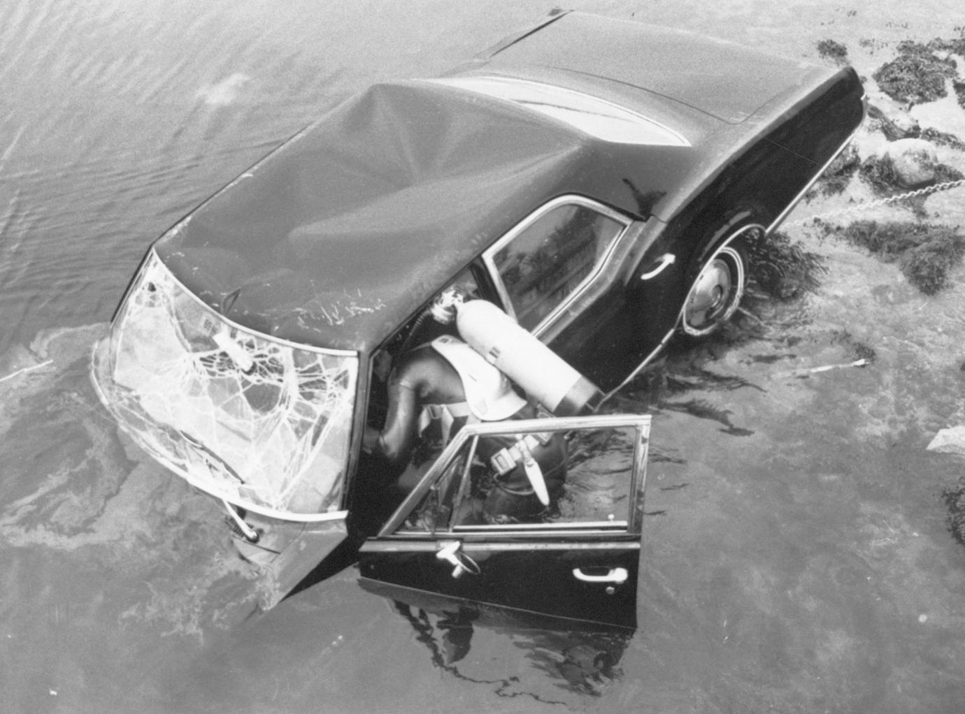 Ted Kennedy & Mary Jo Kopechne Chappaquiddick Car Accident